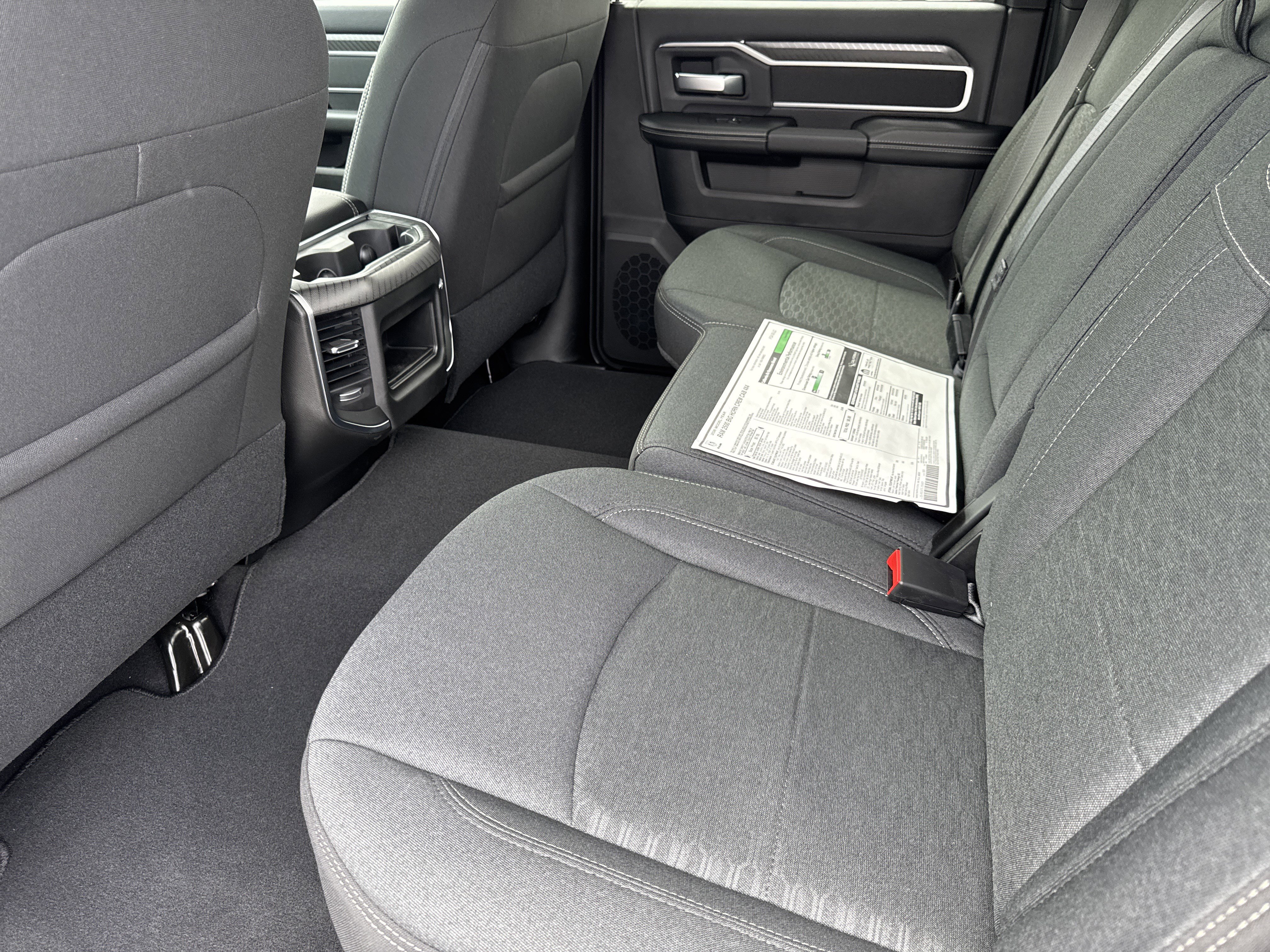 New 2026 RAM 2500 Big Horn AWD/4WD image 27