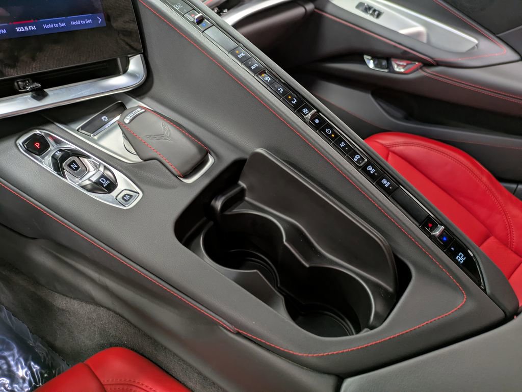 Used 2024 Chevrolet Corvette Stingray Convertible w/ Z51 Performance Package RWD image 15