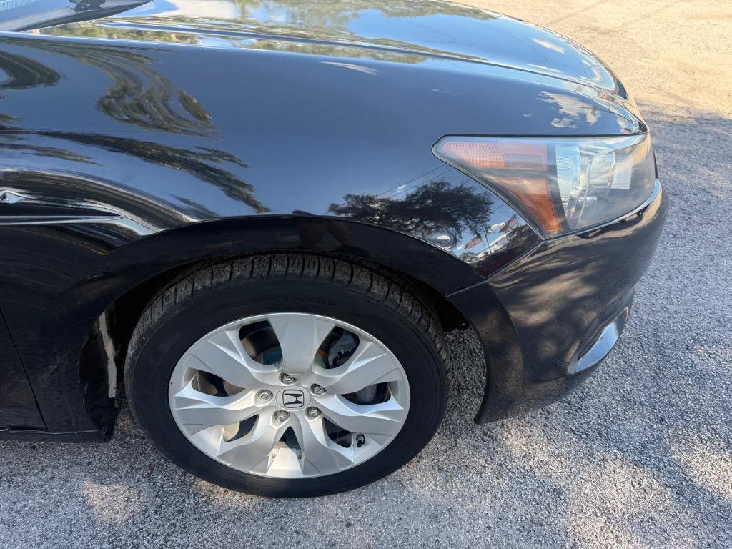 Used 2008 Honda Accord EX-L image 2
