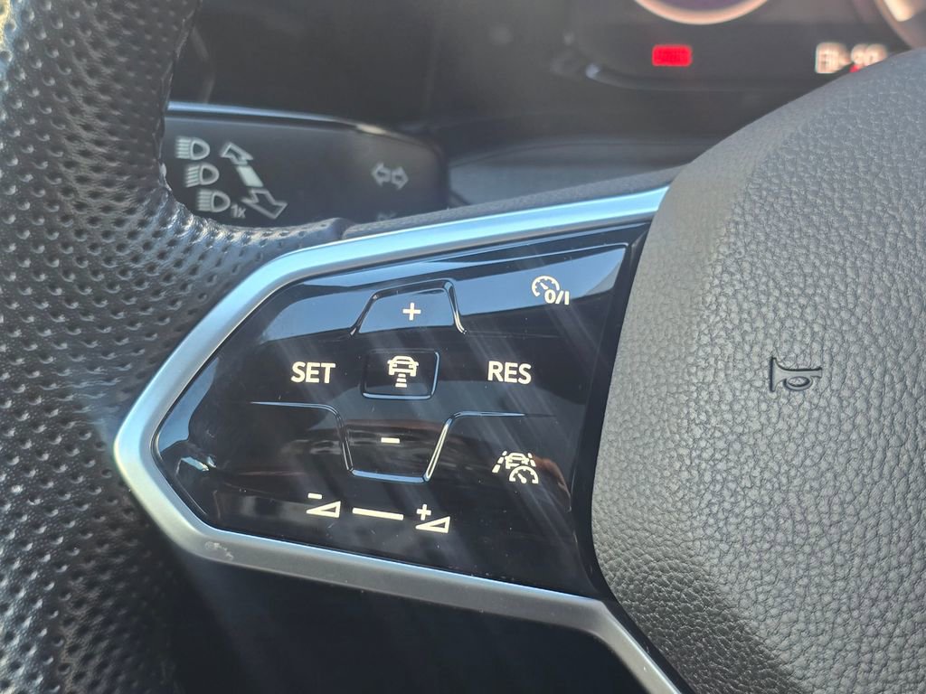 Used 2023 Volkswagen GTI Autobahn image 16
