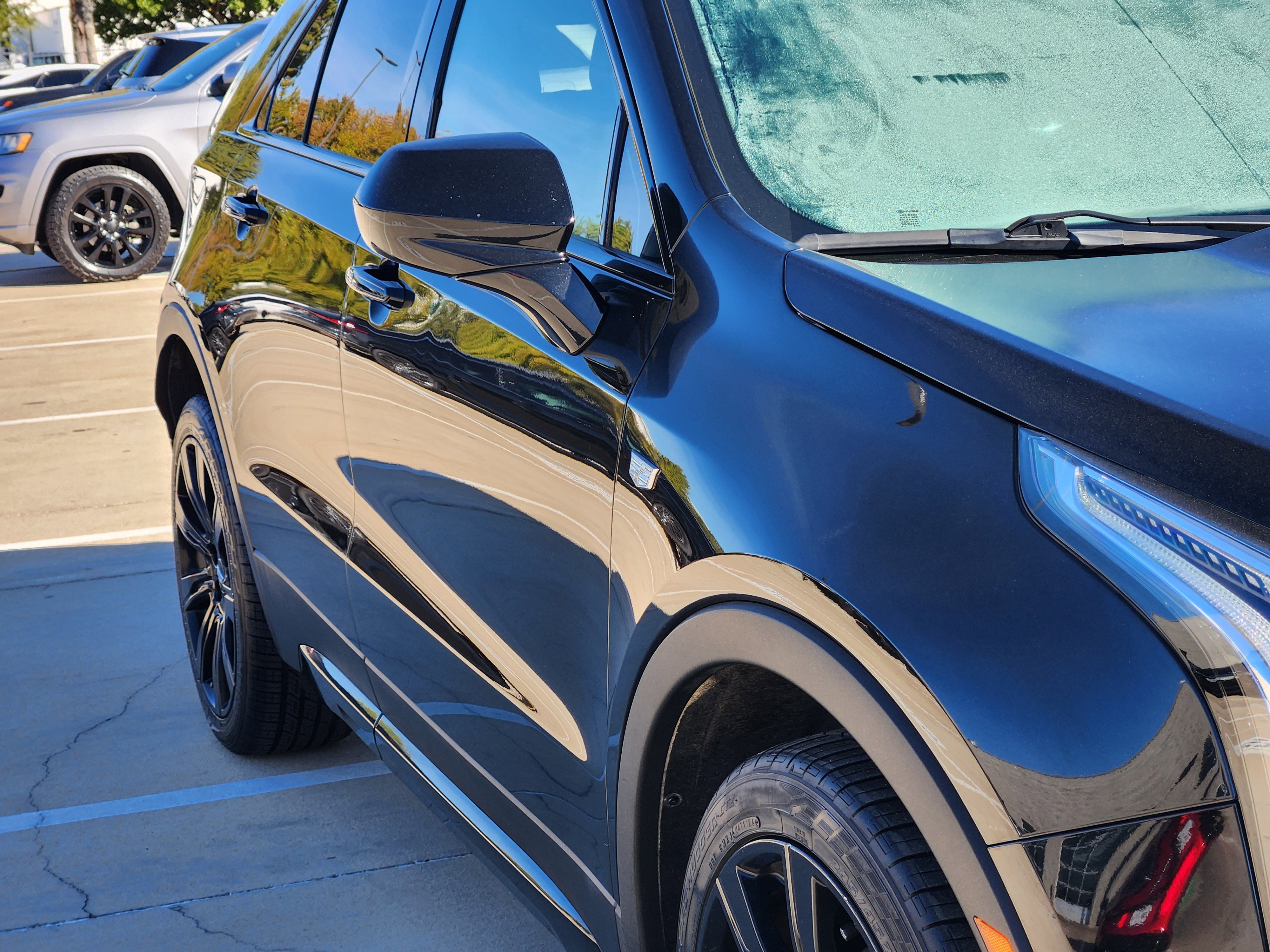 Used 2020 Cadillac XT4 Sport w/ Driver Awareness Package image 8