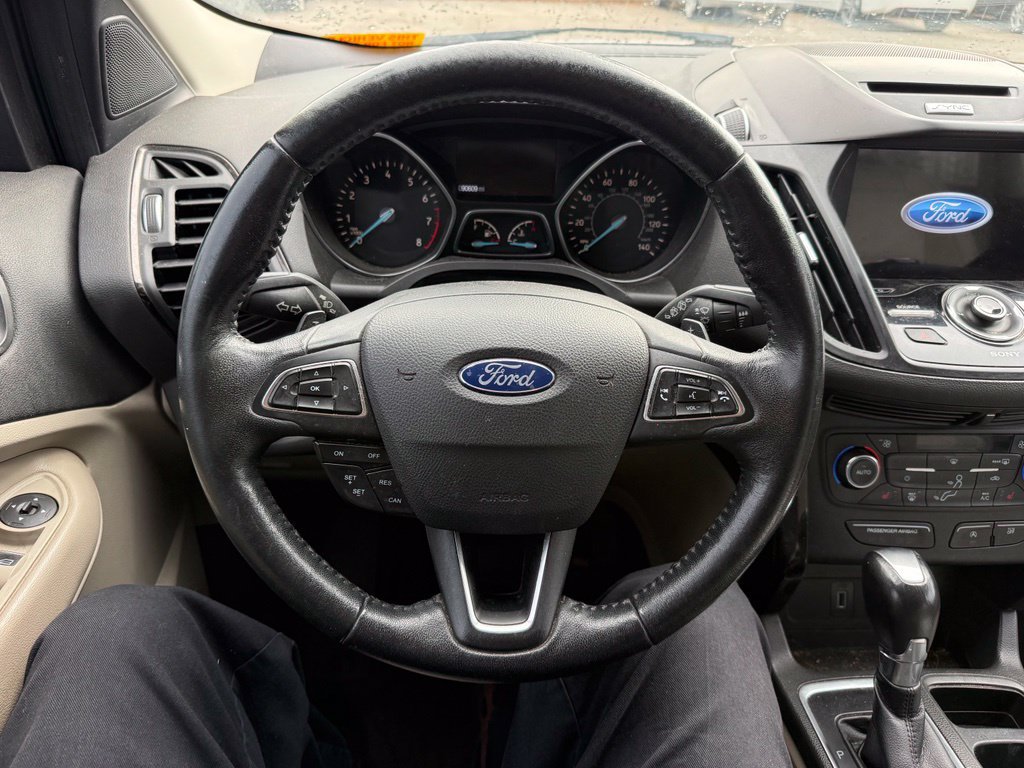 Used 2017 Ford Escape Titanium FWD image 12