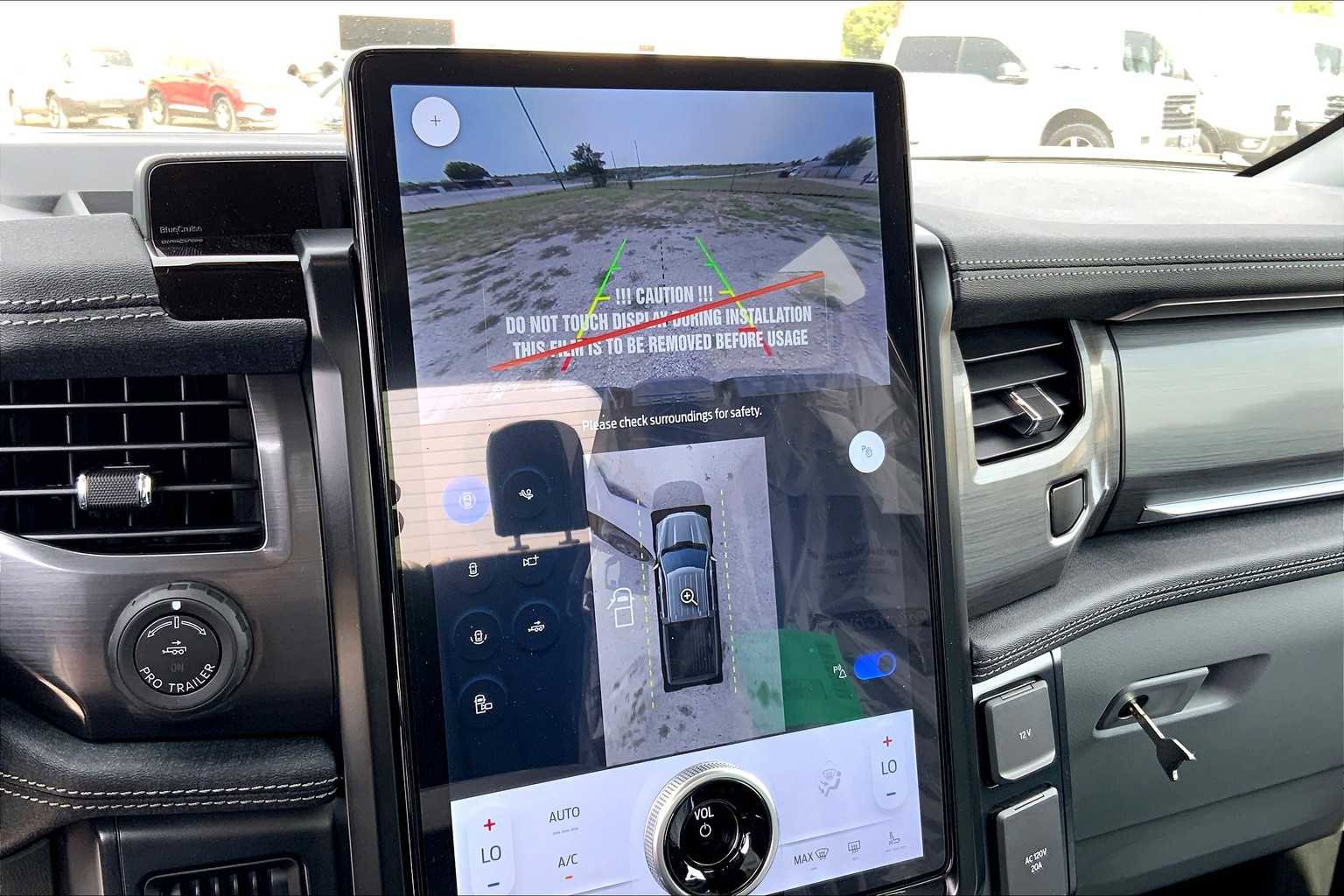 New 2025 Ford F150 Lightning Flash image 17