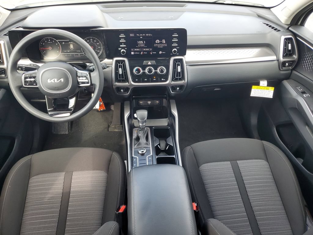 Certified 2023 Kia Sorento LX FWD image 21