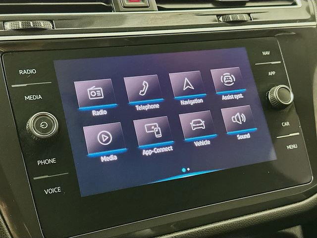 Used 2024 Volkswagen Tiguan SEL R-Line w/ MDO Package, Two-Row image 27