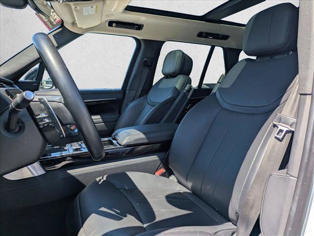 Certified 2023 Land Rover Range Rover SE AWD/4WD image 17