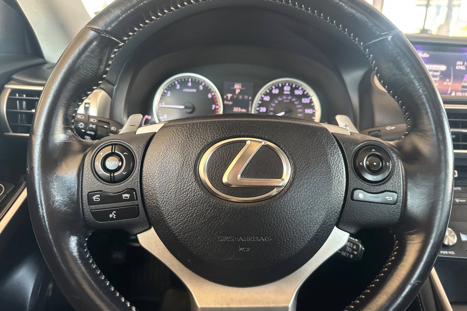 Used 2016 Lexus IS 200t RWD image 19
