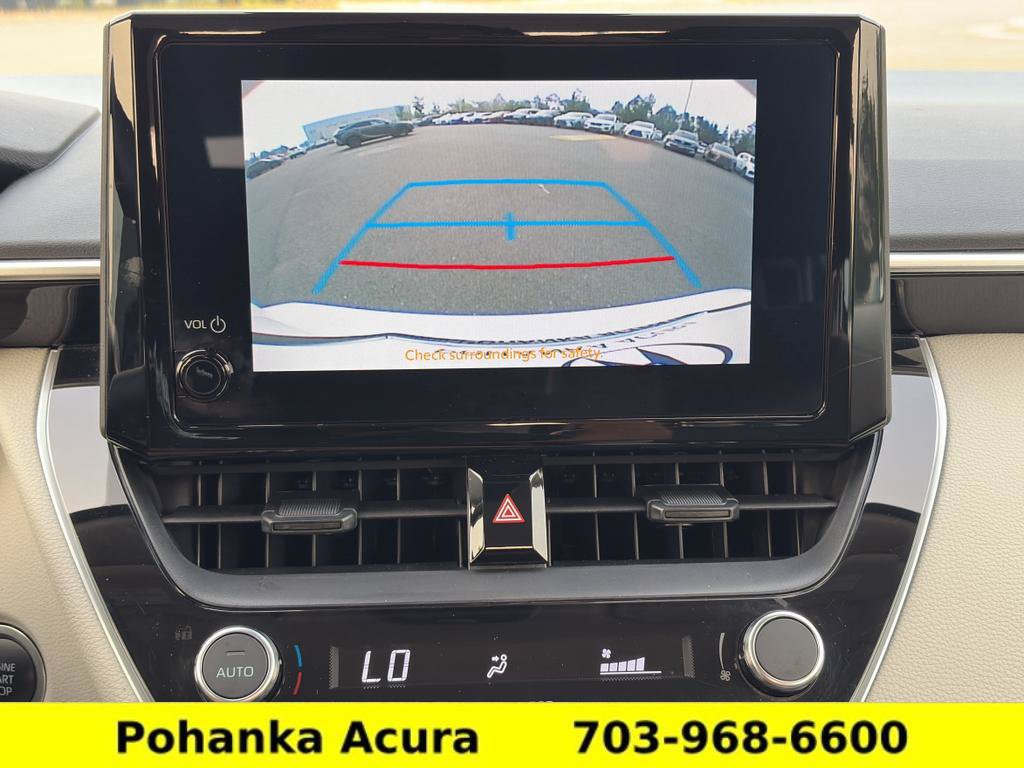Used 2025 Toyota Corolla LE w/ LE Premium Package FWD image 15