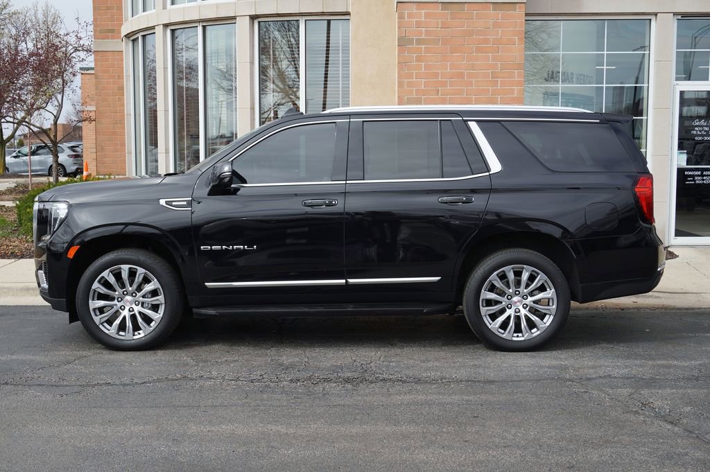 Used 2023 GMC Yukon Denali image 2