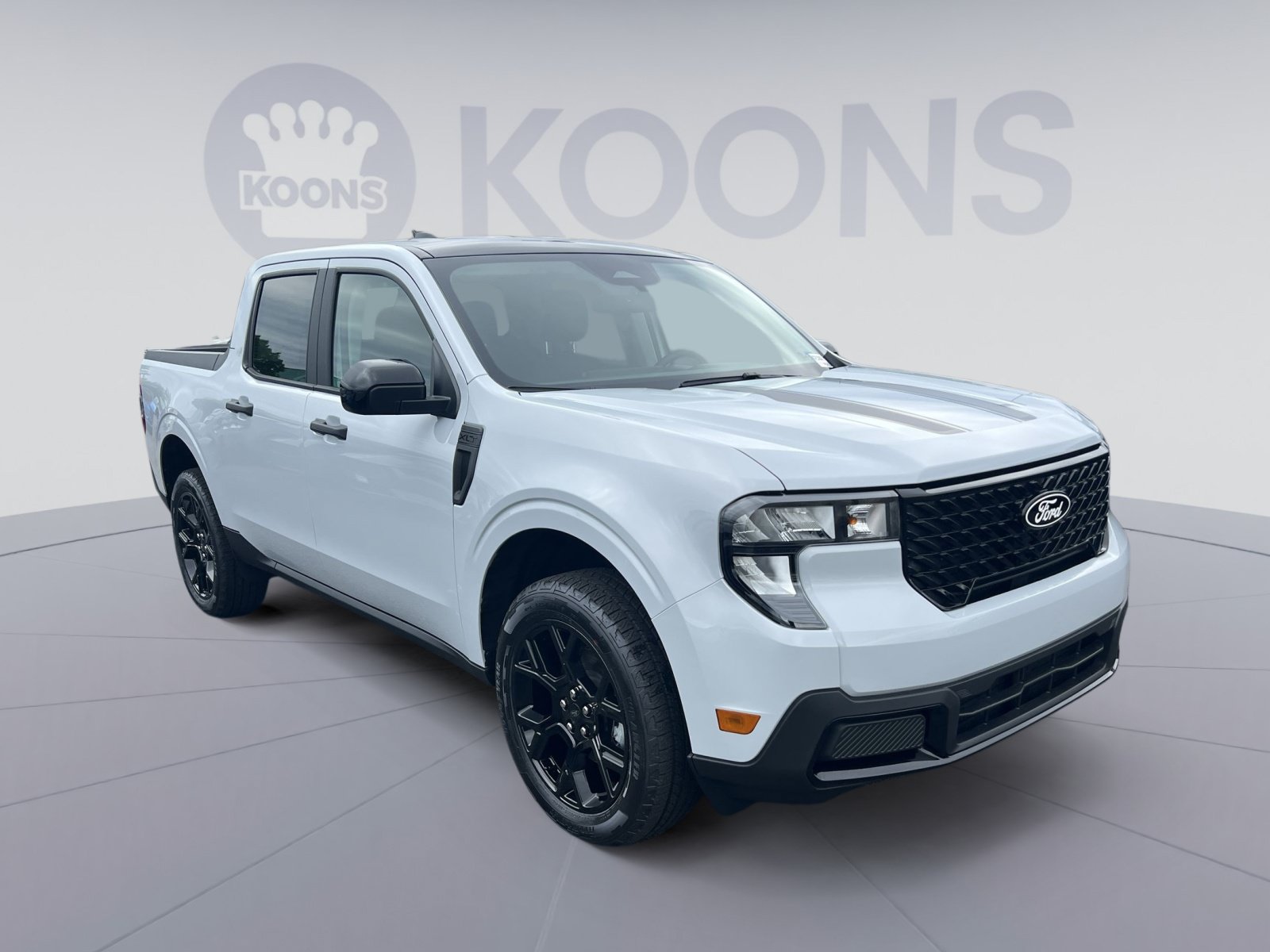 New 2025 Ford Maverick XLT w/ XLT Luxury Package AWD/4WD image 2