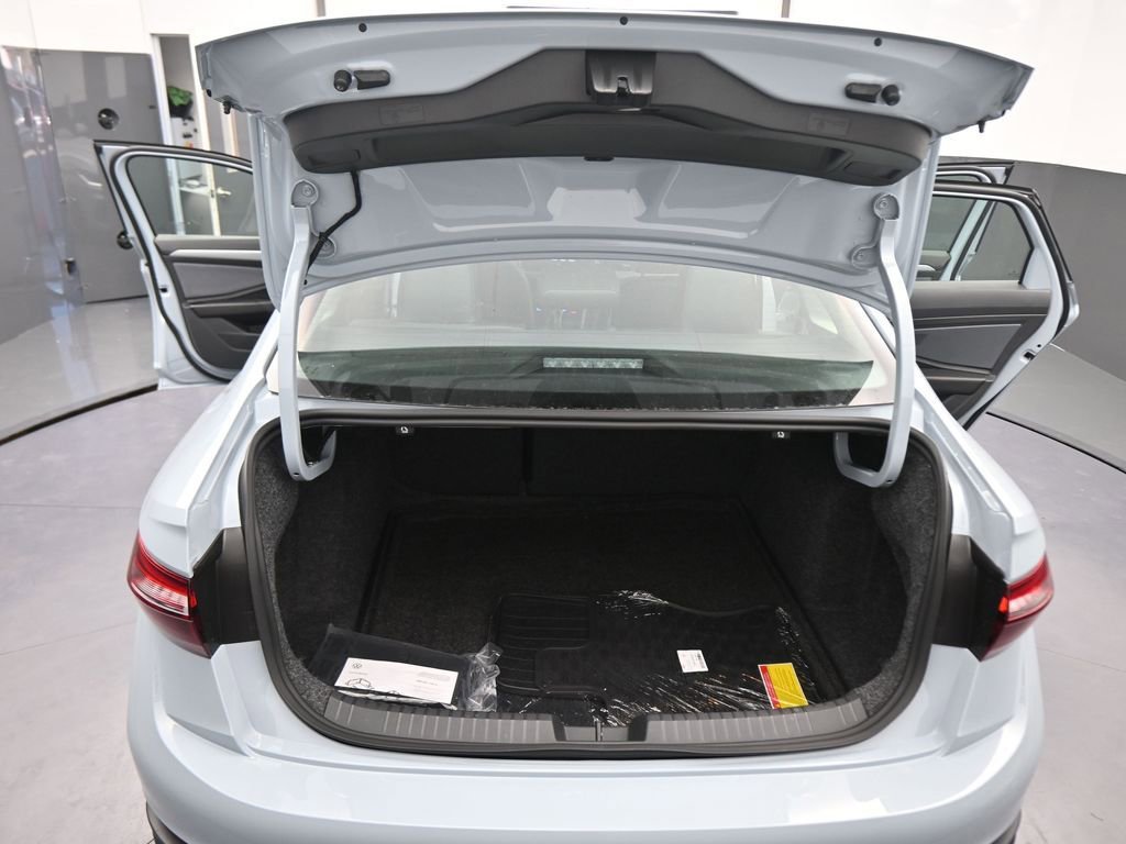 New 2026 Volkswagen Jetta SE image 39