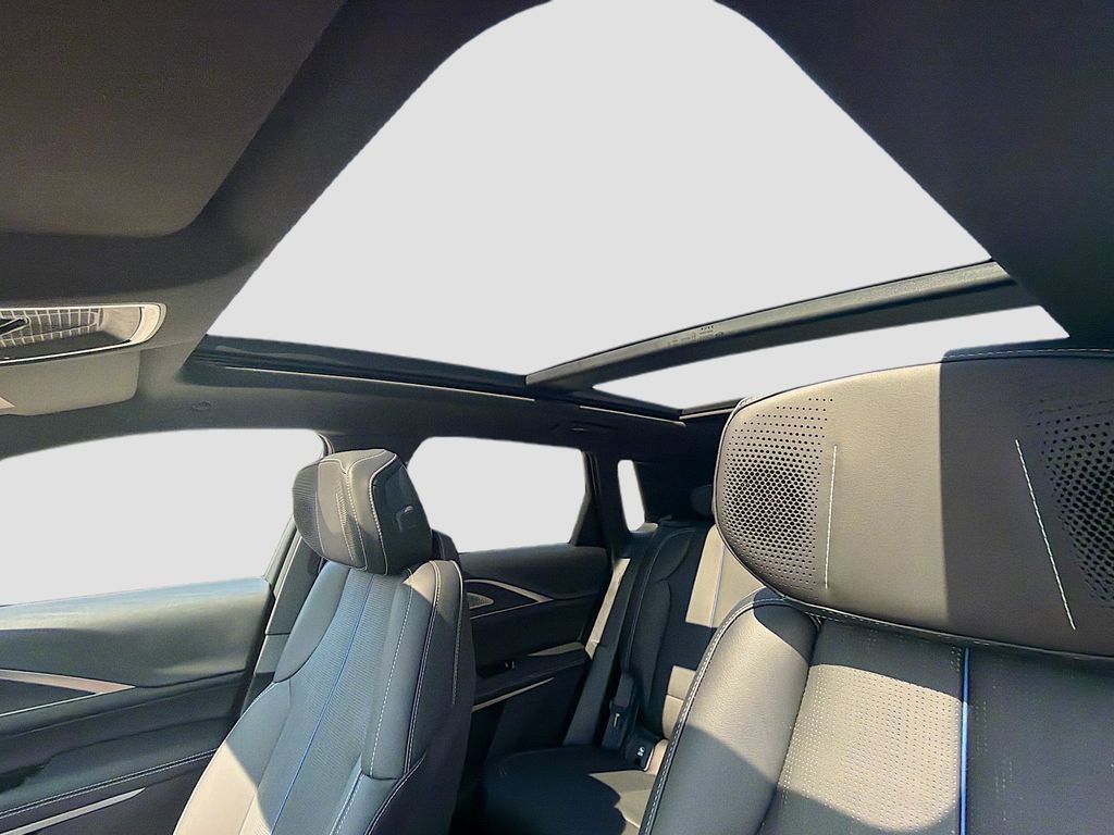 New 2025 Cadillac Lyriq Sport image 22