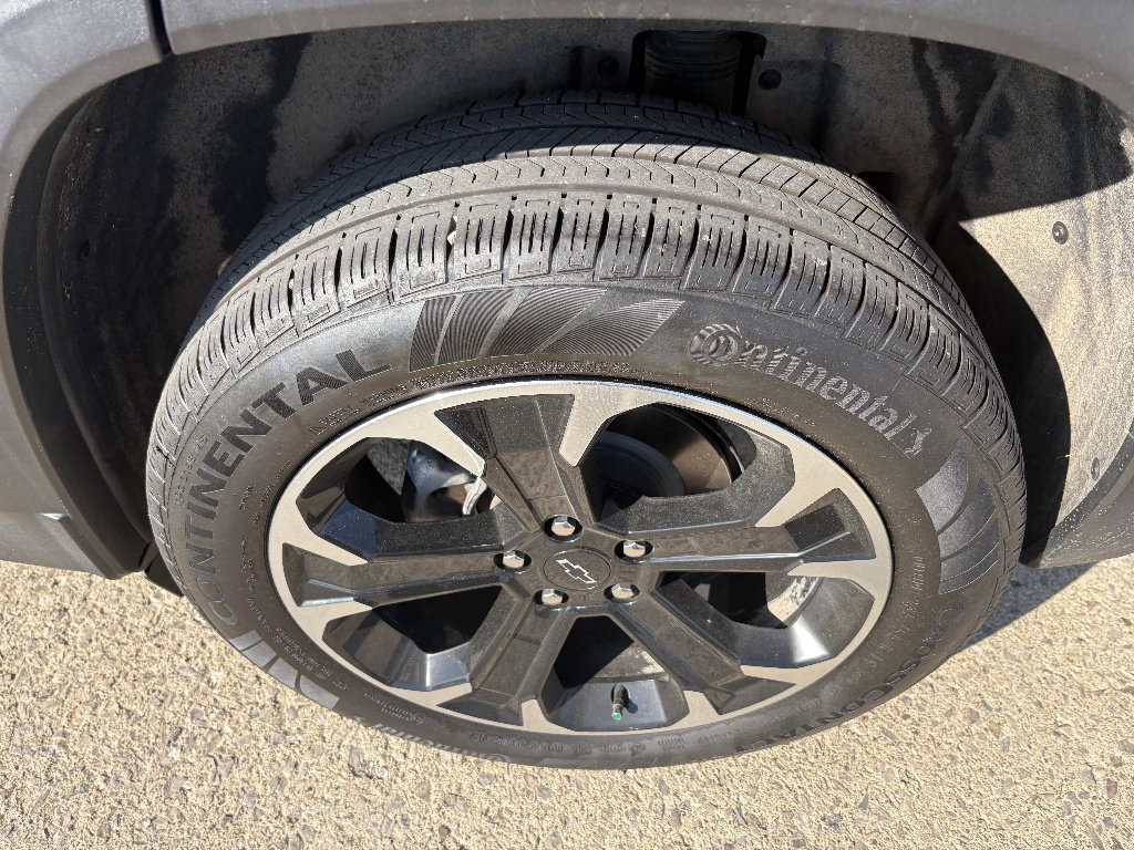 Used 2025 Chevrolet Equinox LT FWD image 10