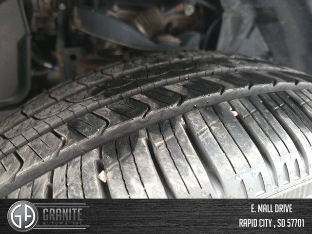 Used 2021 Nissan Armada SL w/ Midnight Edition Package image 28