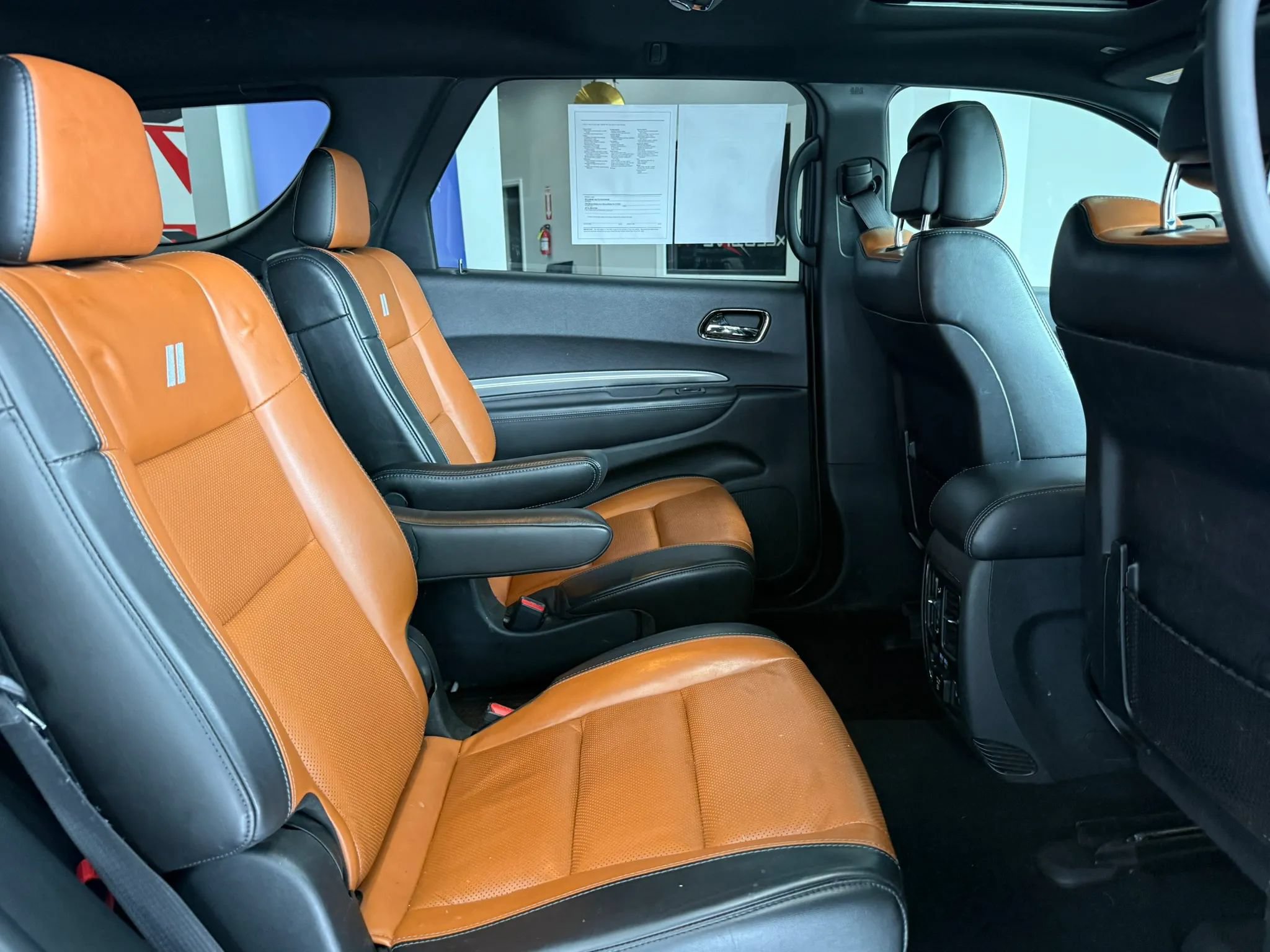 Used 2020 Dodge Durango R/T w/ Blacktop Package AWD/4WD image 23