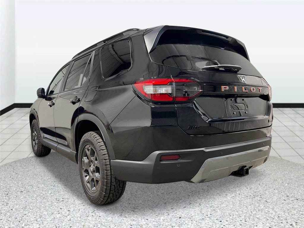New 2026 Honda Pilot TrailSport image 5