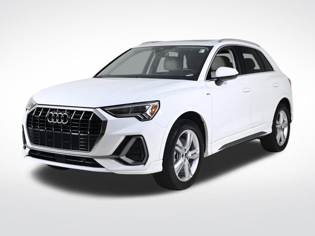 Certified 2023 Audi Q3 2.0T Premium w/ Convenience Package image 1