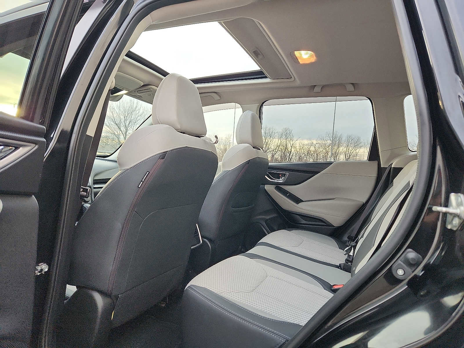 Used 2020 Subaru Forester Premium image 10