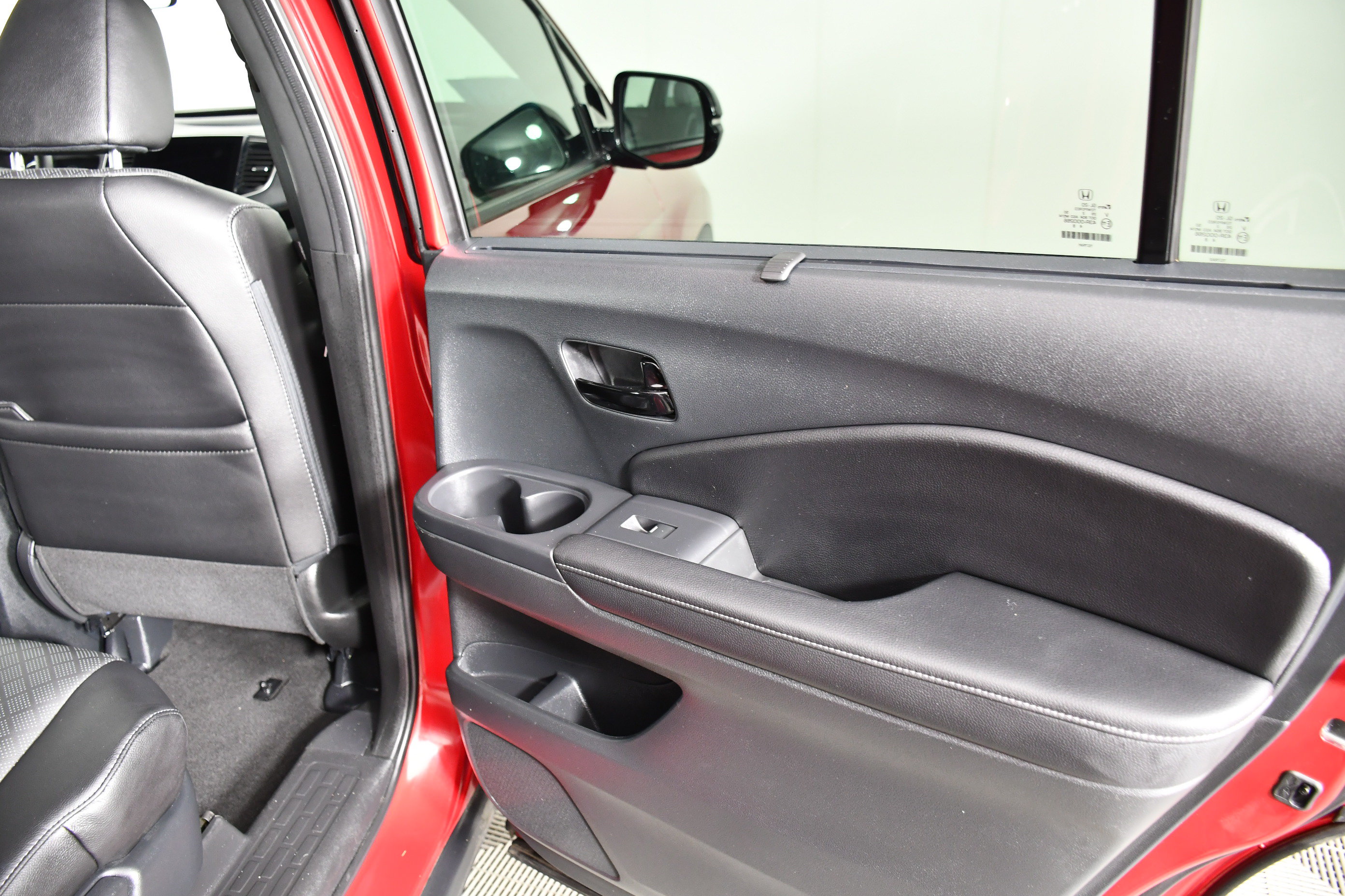 Certified 2023 Honda Passport Elite image 44