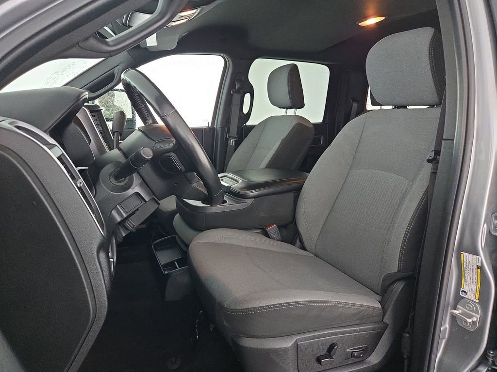 Used 2024 RAM 2500 Big Horn image 10