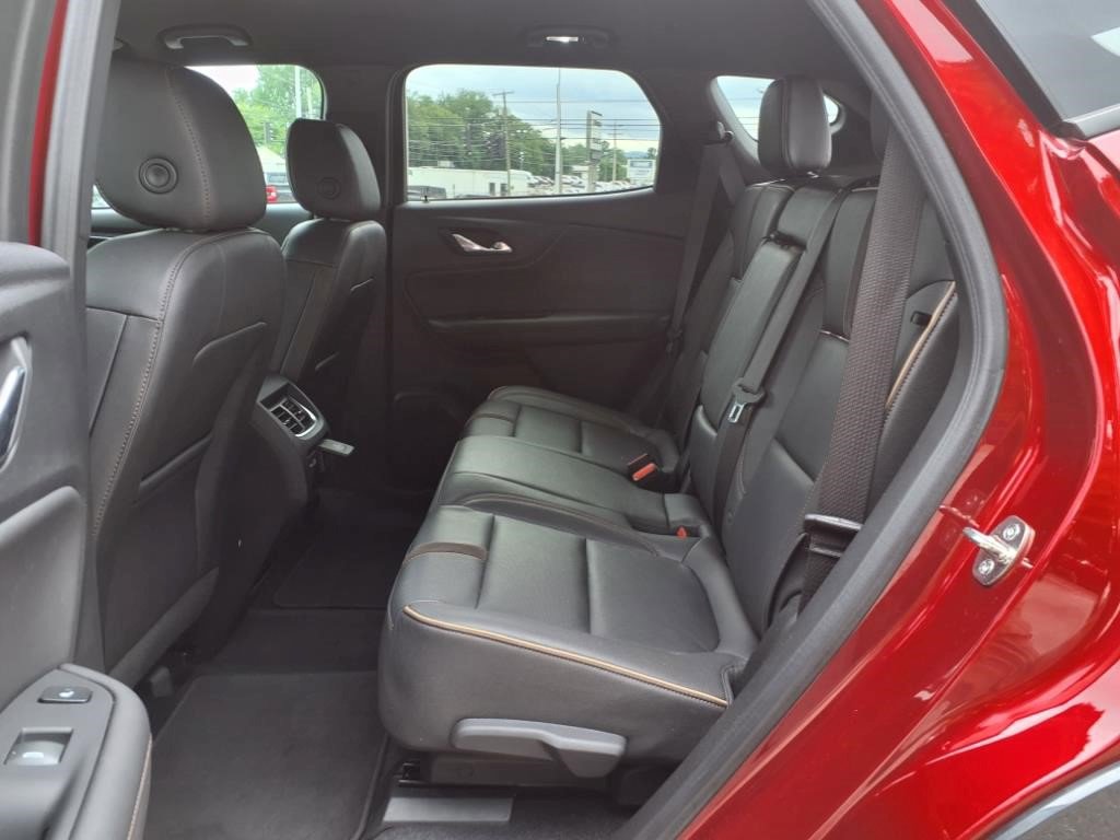 Certified 2023 Chevrolet Blazer Premier w/ Driver Confidence II Package image 9