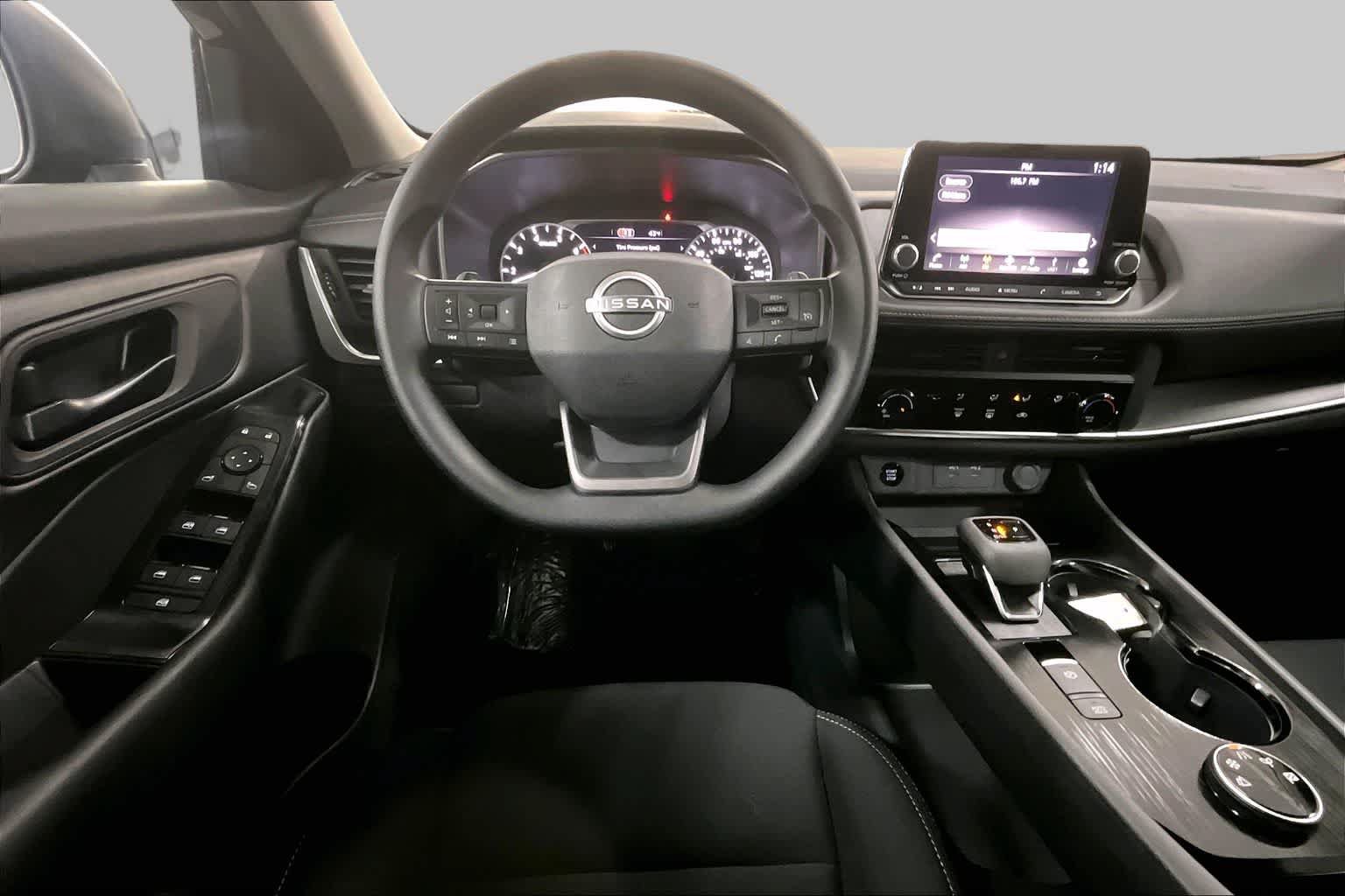 Used 2026 Nissan Rogue S AWD/4WD image 6