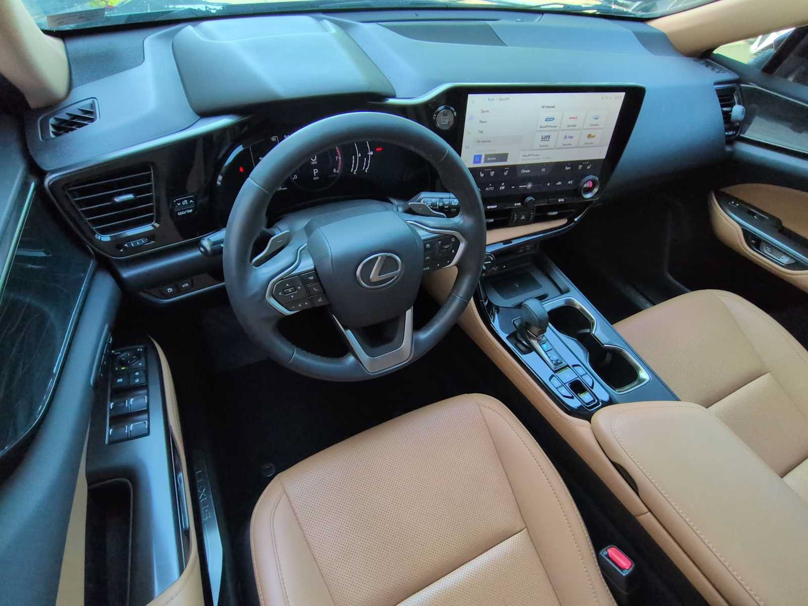 Used 2022 Lexus NX 350 AWD image 10