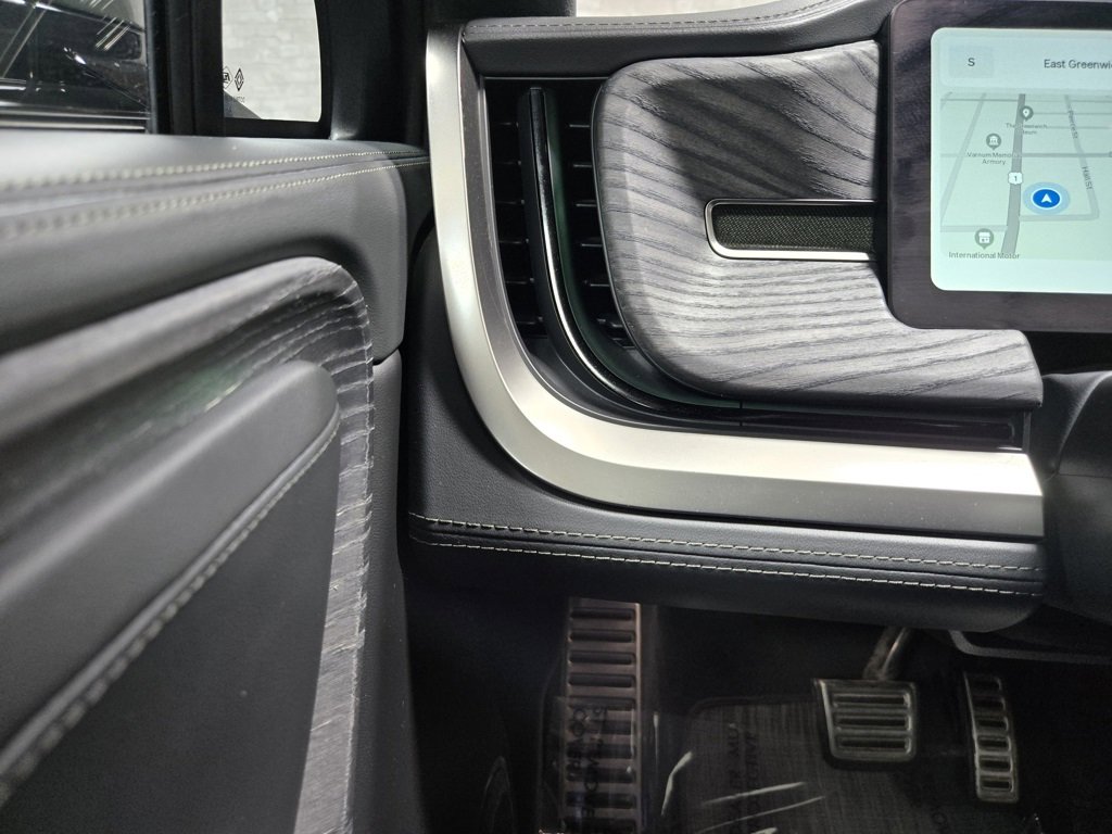 Used 2022 Rivian R1S Launch Edition image 15