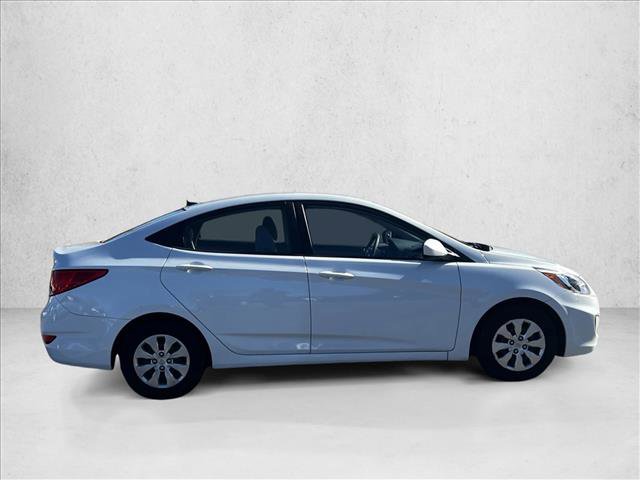 Used 2017 Hyundai Accent SE image 4