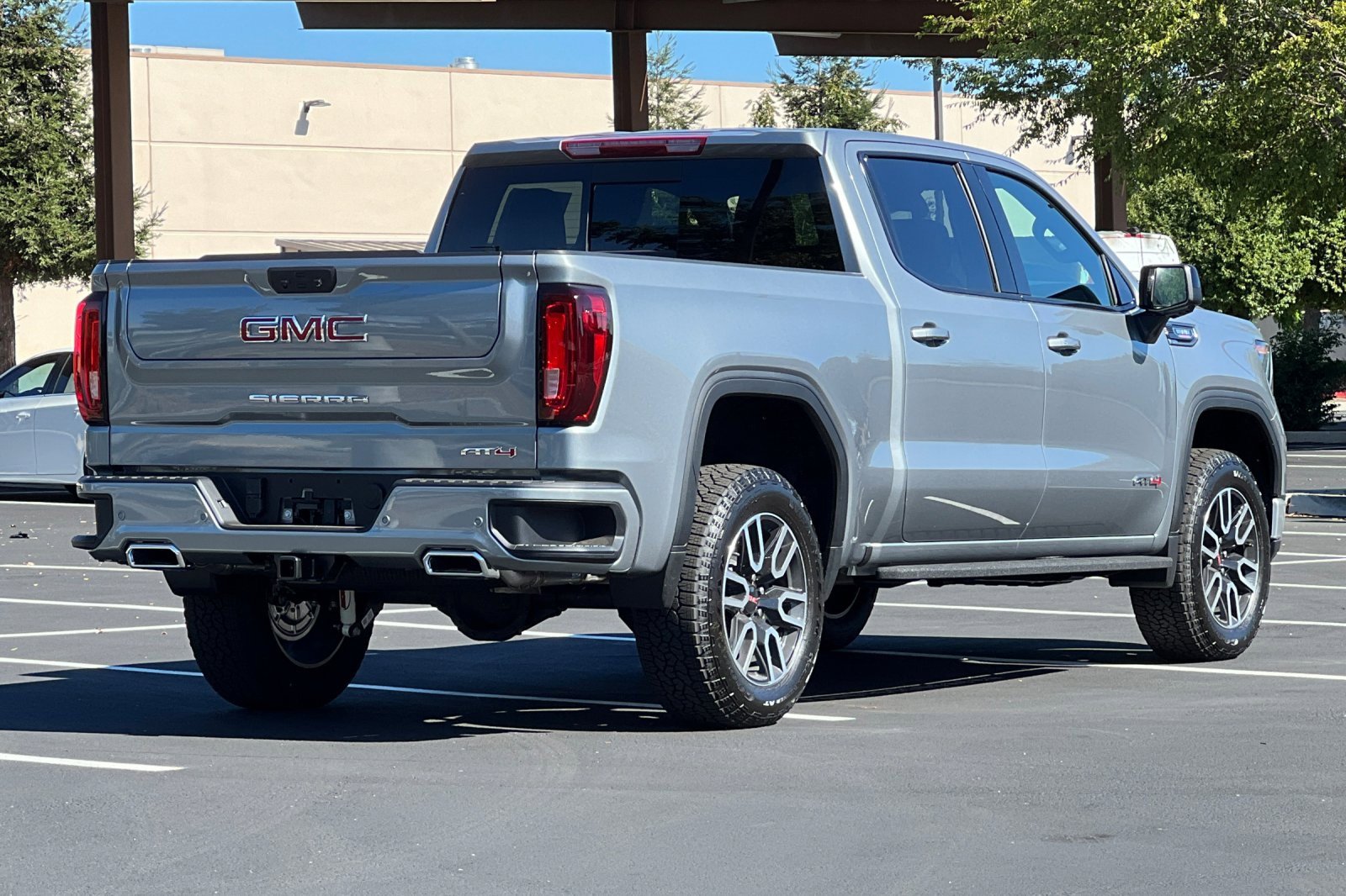 New 2026 GMC Sierra 1500 AT4 w/ AT4 Premium Package image 5