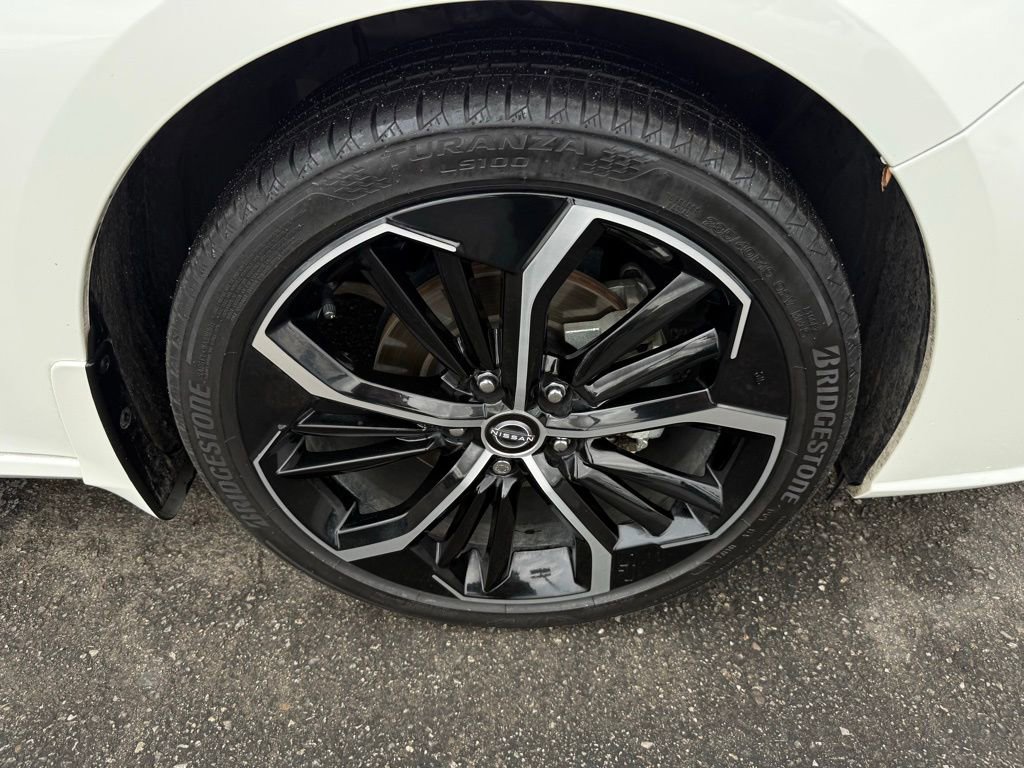 Used 2024 Nissan Altima 2.5 SR image 9