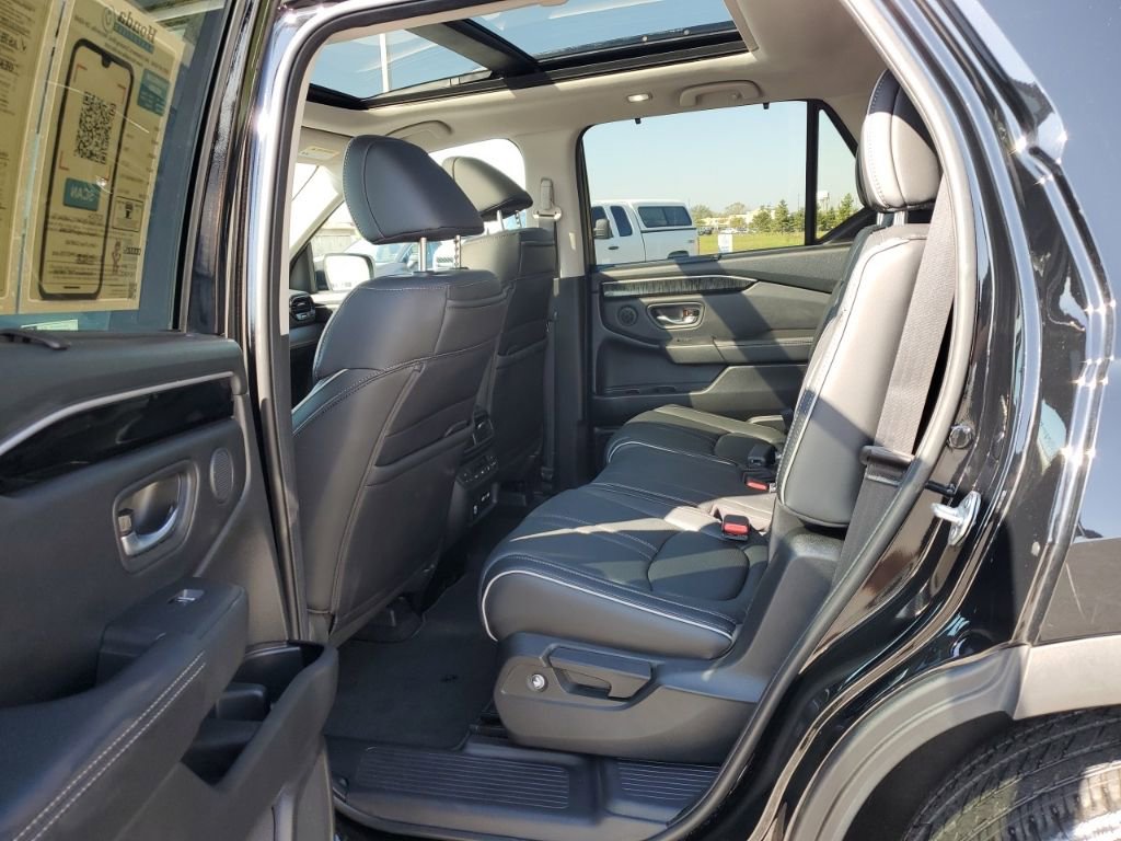 Used 2023 Honda Pilot Elite image 37