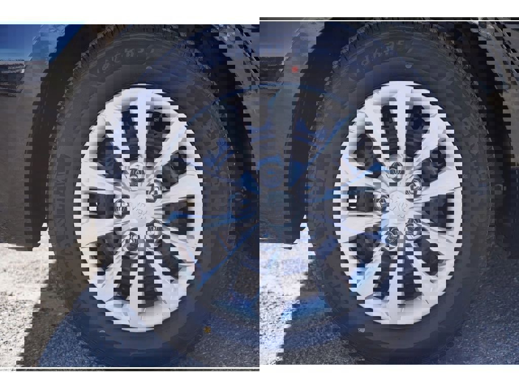 Used 2019 Kia Forte FE image 10