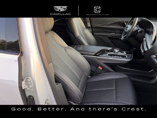 Used 2024 Cadillac Lyriq Luxury AWD/4WD image 25