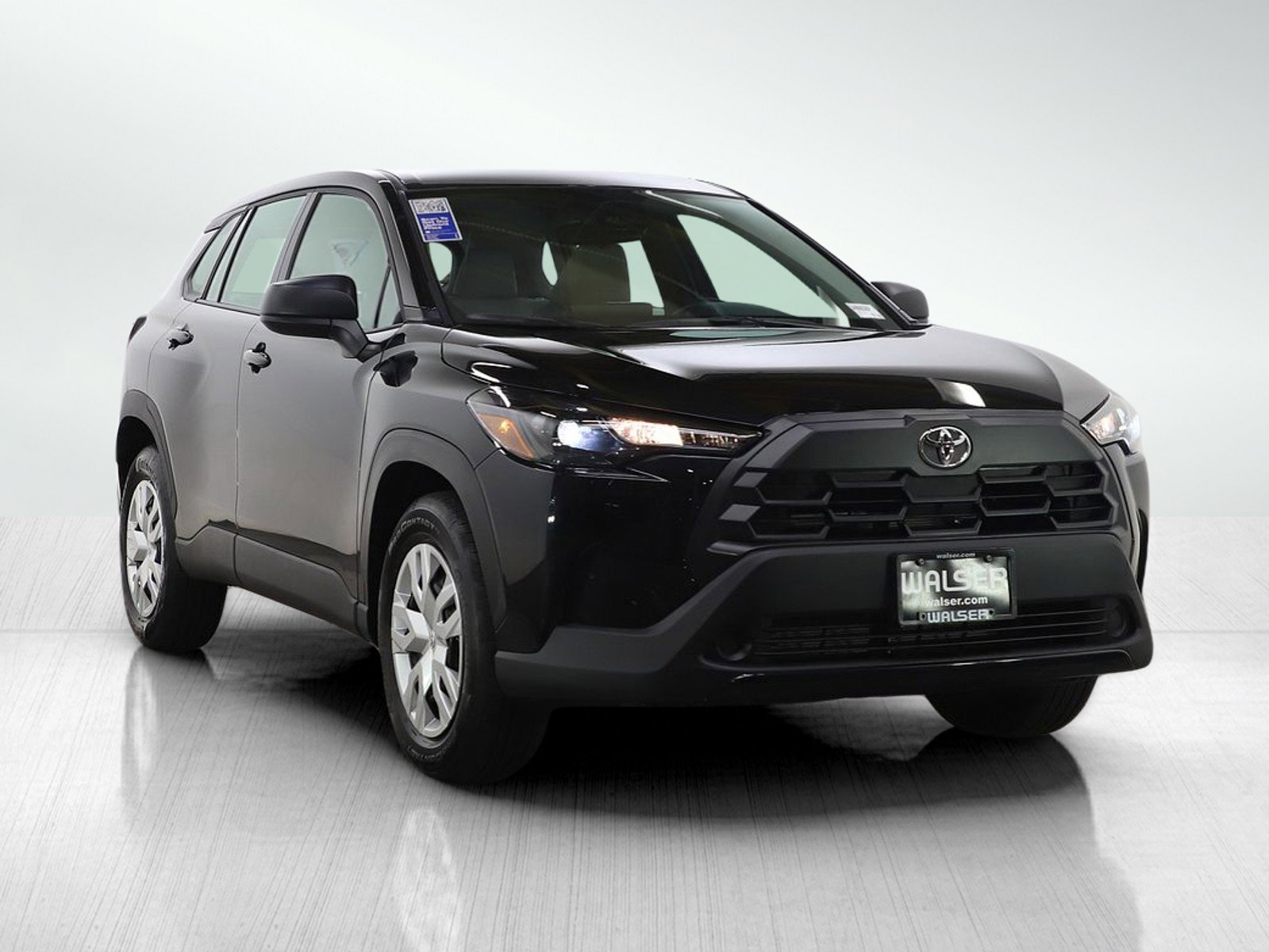 Used 2026 Toyota Corolla Cross L image 7