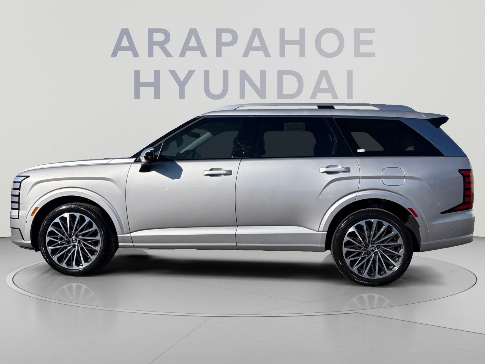 Used 2026 Hyundai Palisade Calligraphy AWD/4WD image 2