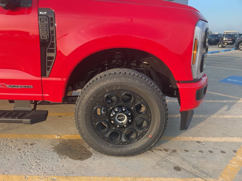 New 2026 Ford F250 XLT w/ XLT Premium Package image 28