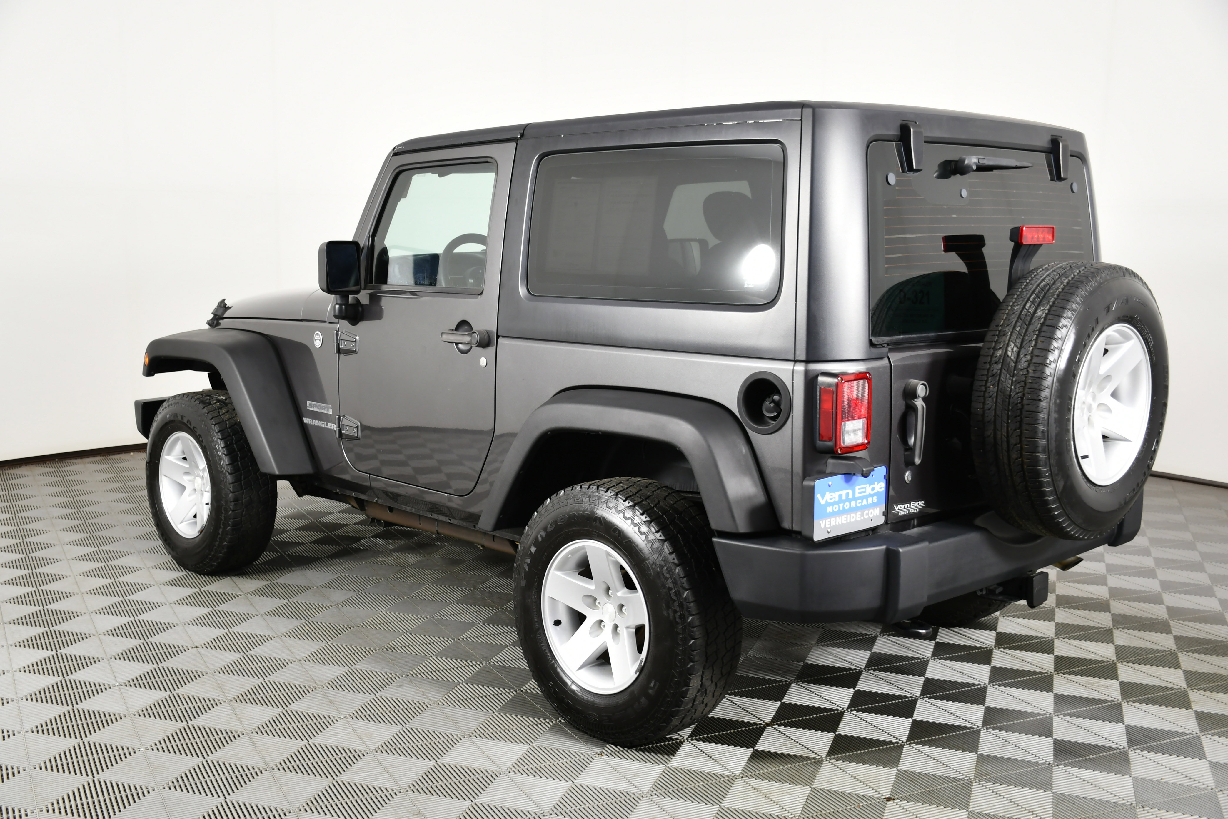 Used 2014 Jeep Wrangler Sport image 8
