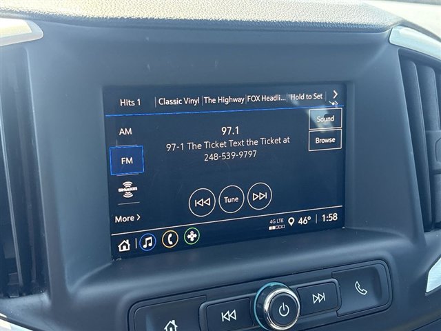 Used 2023 GMC Terrain SLE w/ Driver Convenience Package image 13