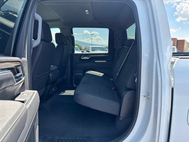 Used 2025 Chevrolet Silverado 2500 LT w/ Convenience Package AWD/4WD image 17