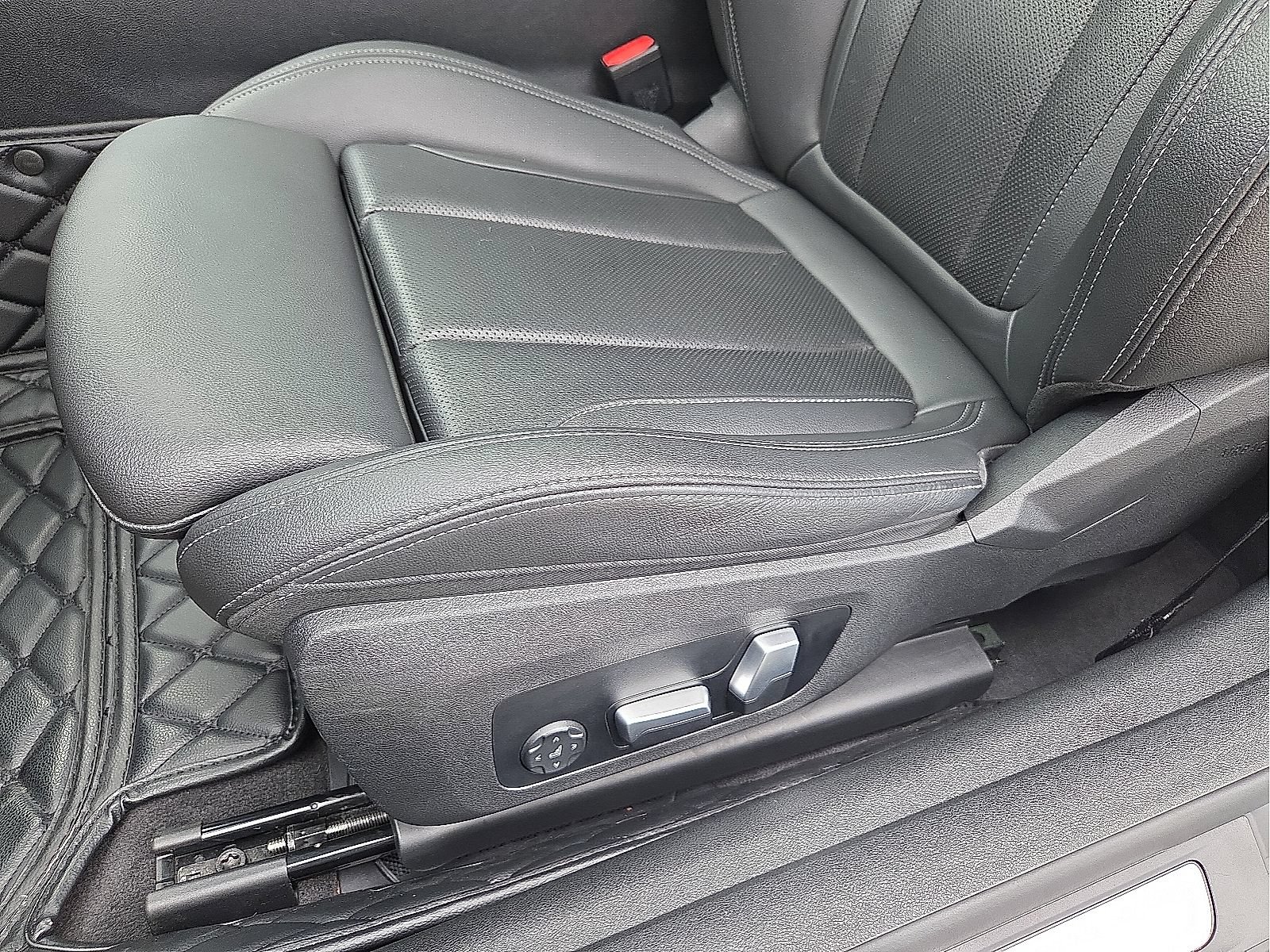 Used 2024 BMW 430i Coupe RWD image 14