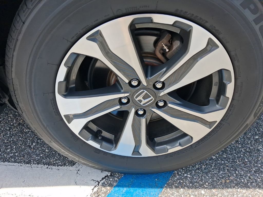 Used 2019 Honda CR-V LX image 10