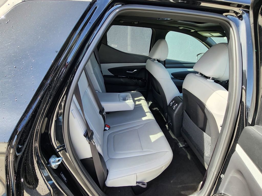 Certified 2025 Hyundai Santa Cruz Limited AWD/4WD image 16