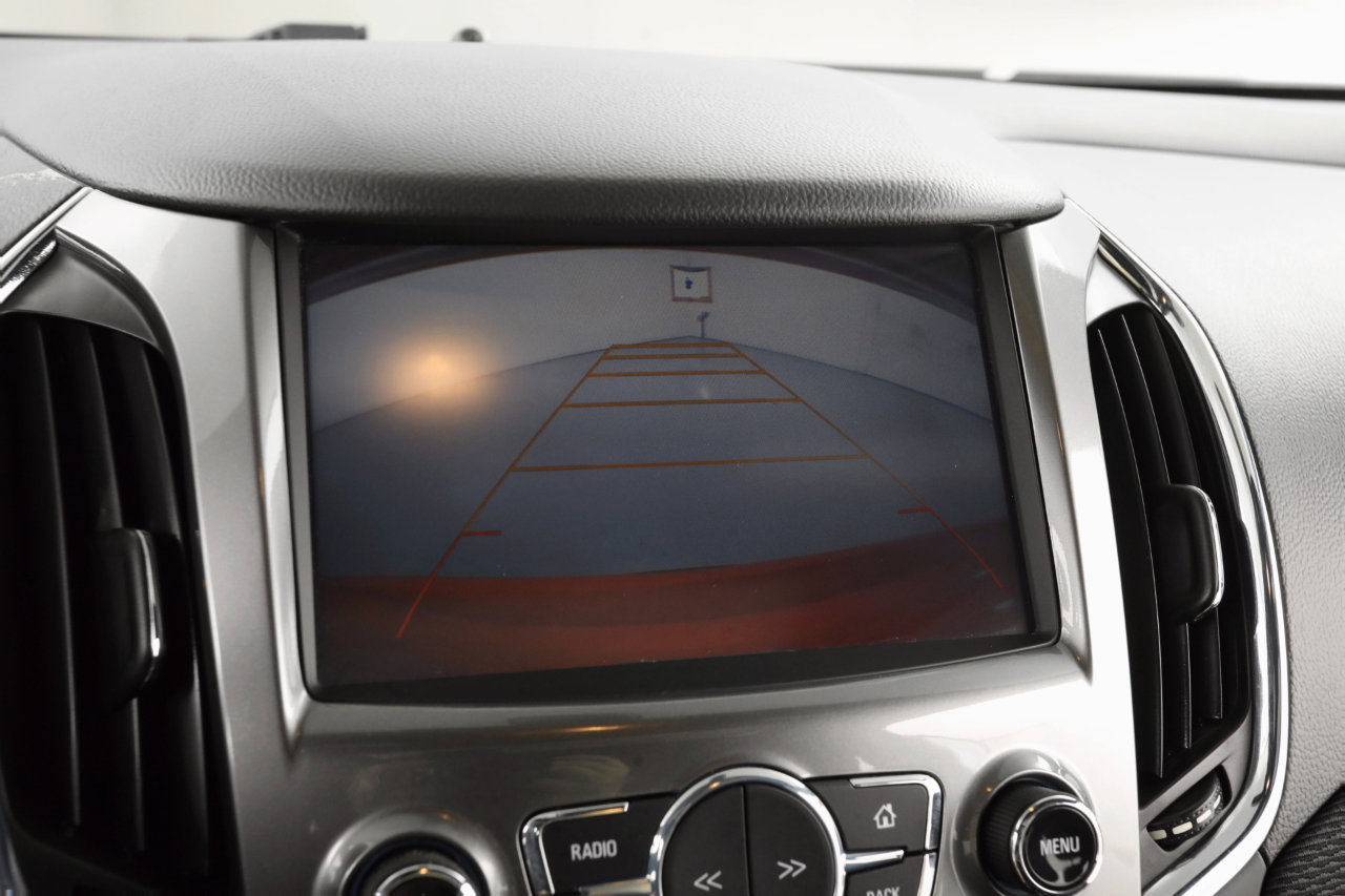 Used 2016 Chevrolet Cruze LT w/ Sun And Sound Package image 21