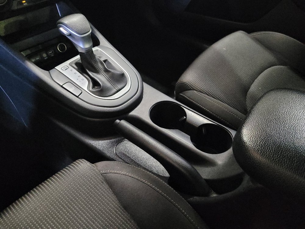 Used 2021 Kia Forte LXS FWD image 26