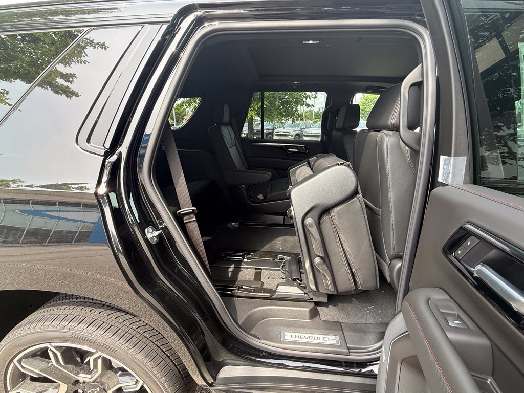 New 2026 Chevrolet Tahoe RST w/ RST Capability Package AWD/4WD image 16