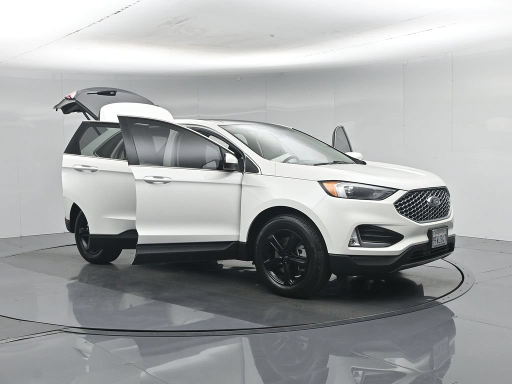 Certified 2023 Ford Edge SEL w/ Convenience Package AWD/4WD image 36