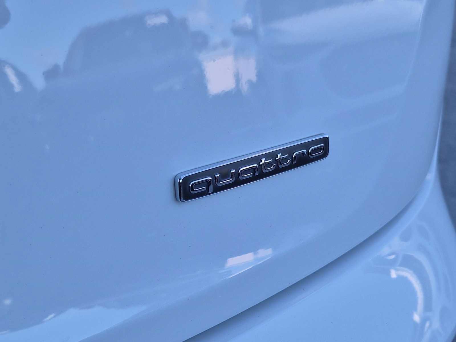 Used 2019 Audi Q5 2.0T Premium Plus w/ Premium Plus Package image 11