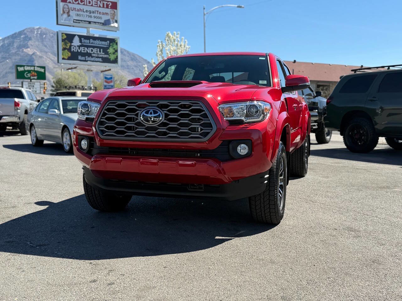 Used 2023 Toyota Tacoma TRD Sport image 4