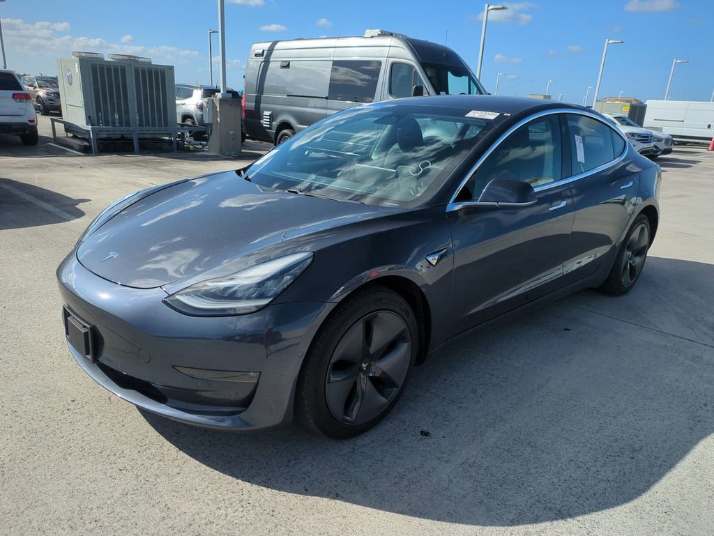 Used 2018 Tesla Model 3 Long Range image 9